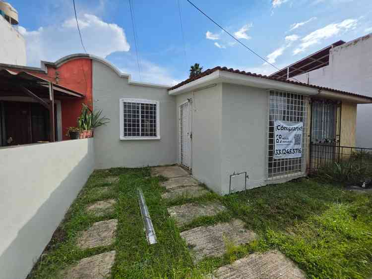 casa en venta de los alcatraces fracc villas de tesistan zapopan jalisco pSM9q9X